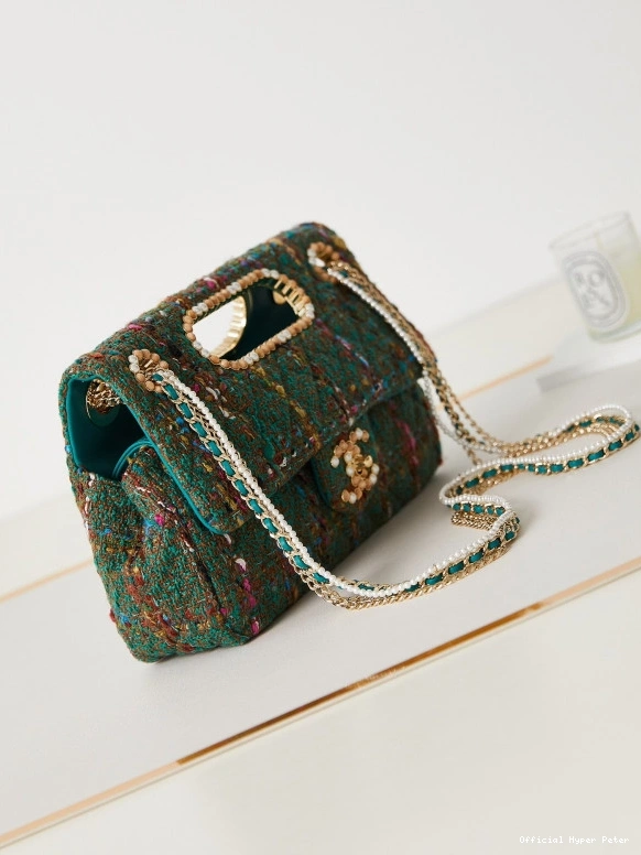 HyperPeter LARGE CHANEL HANDLE BAG WITH FLAP TOP 0731